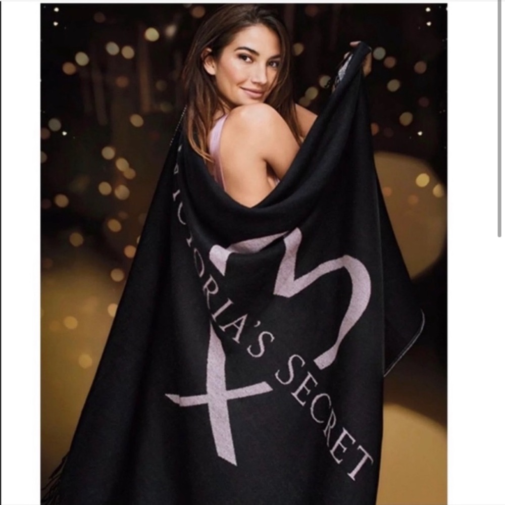 Victoria’s Secret Black Heart Love Blanket
